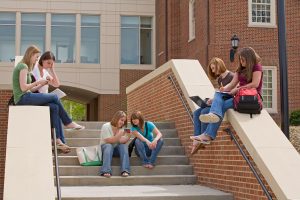 Should You Go to Art School? Here’s What You Need to Know
