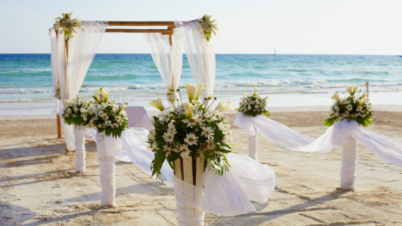 The Advantages of Booking Outdoor Wedding Venues